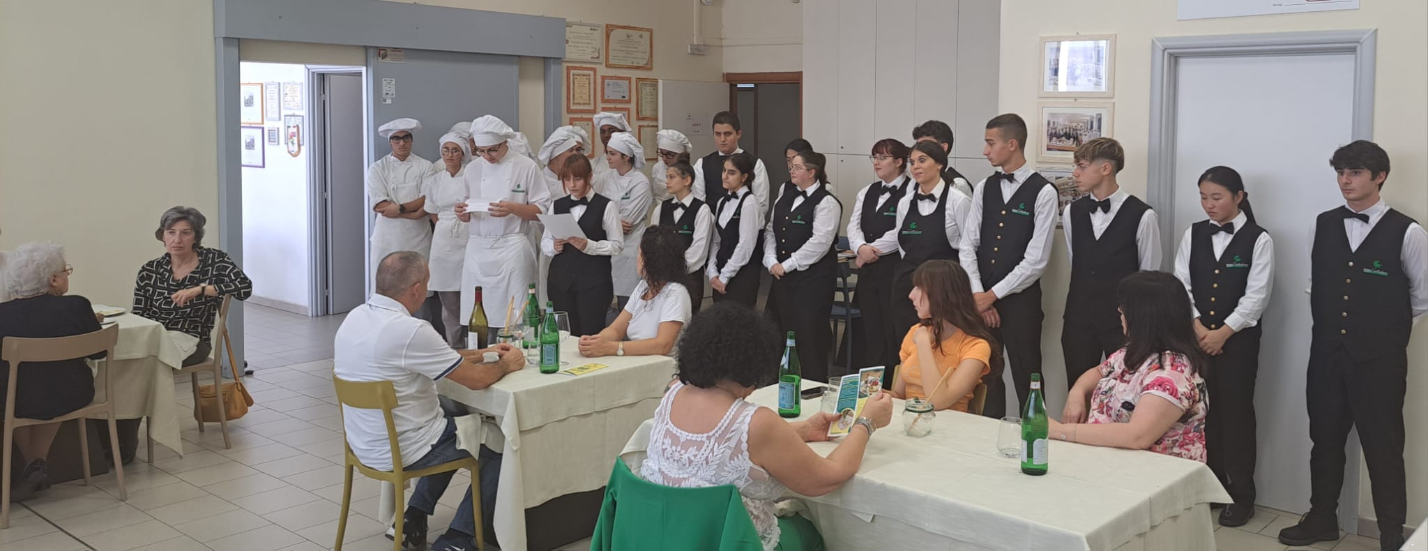 Ristorante Didattico “etico E Sostenibile” Santachiara Odpf 7511